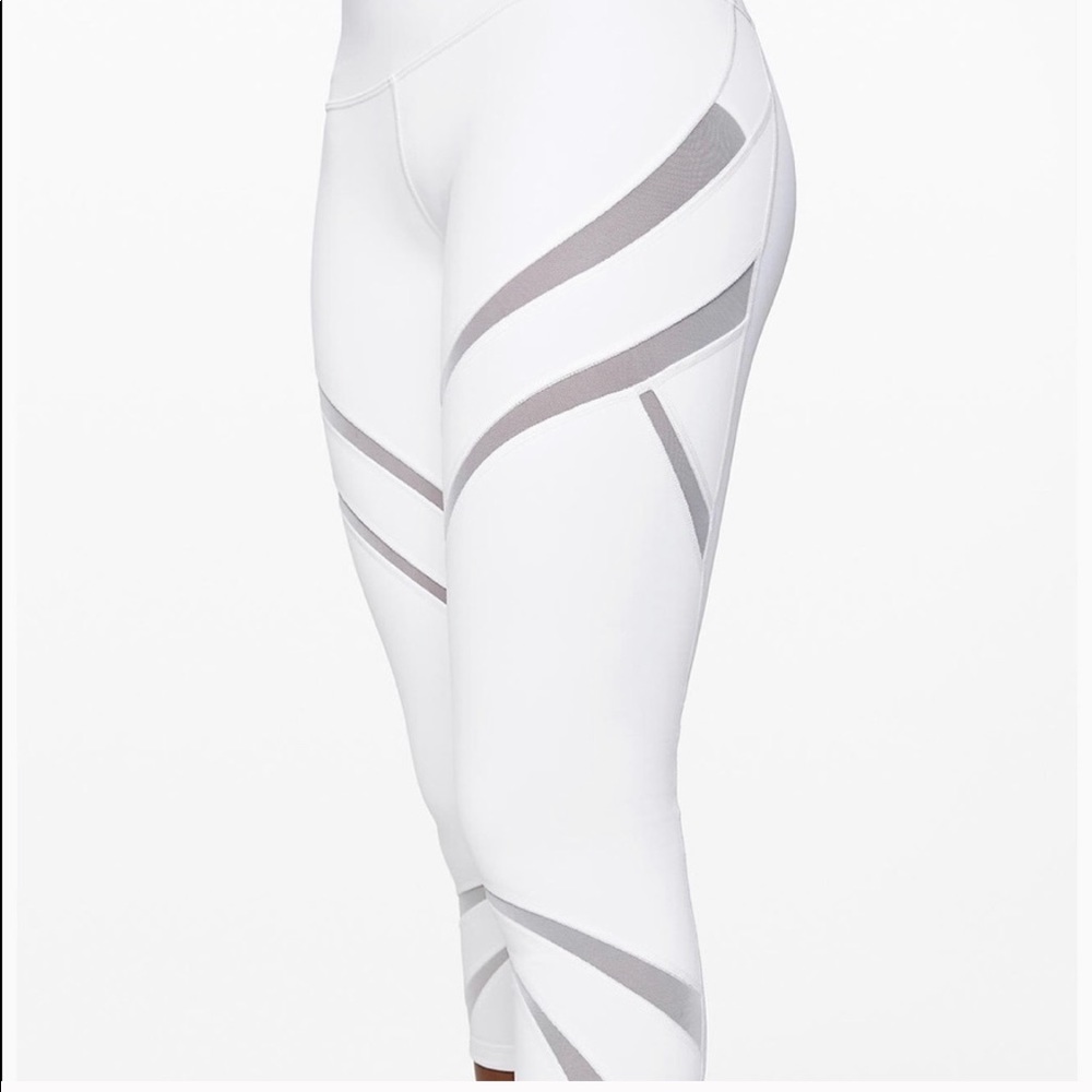 Lululemon NWT wunder under - Picture 3 of 6